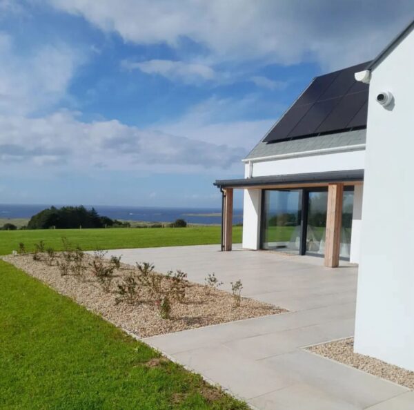 Blue Centre Porcelain Patio Tiles