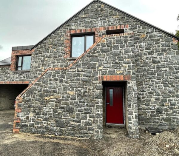 Basalt and red brick combo